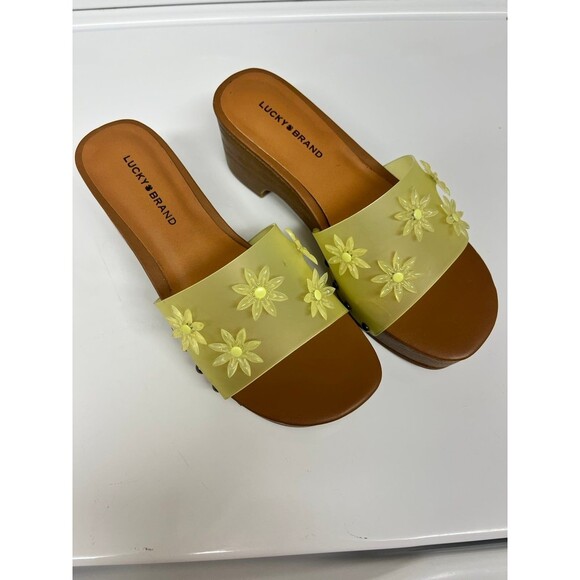 Lucky Brand Fallyn Jelly Flow Clogs - Picture 2 of 8